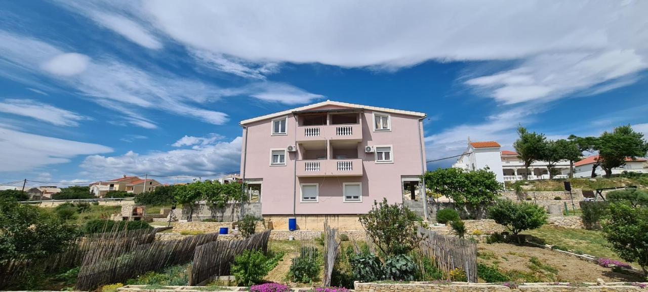 Apartmani Cesar Rtina Zewnętrze zdjęcie