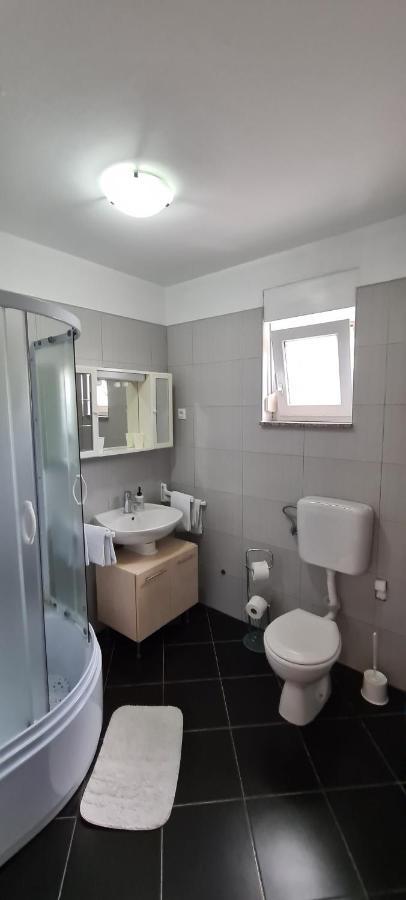 Apartmani Cesar Rtina Zewnętrze zdjęcie